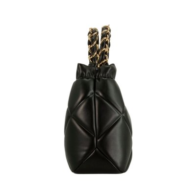 THE EMBOSSED Q BUCKET BAG